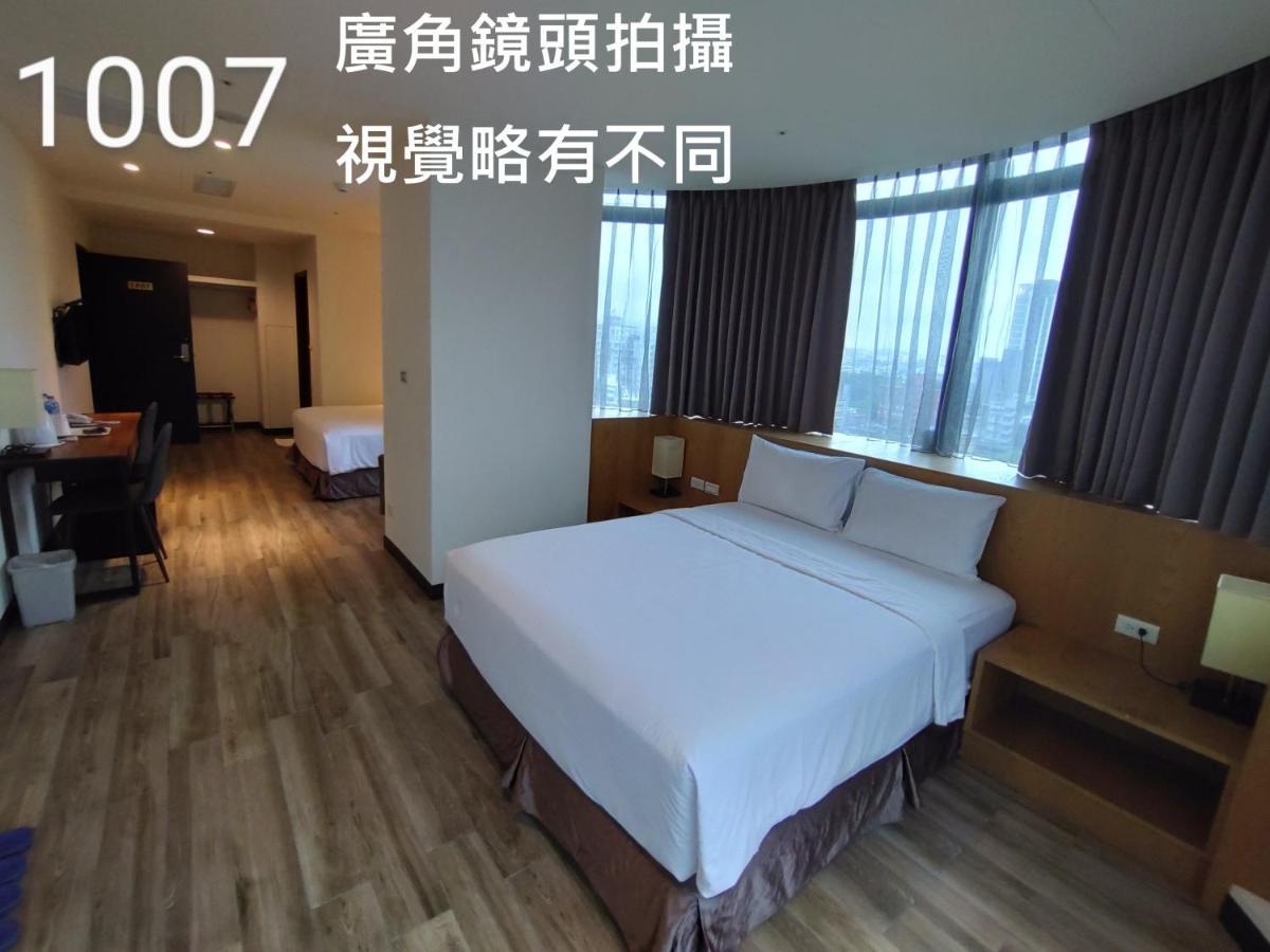Honest & Warm Hotel Таоюань Экстерьер фото