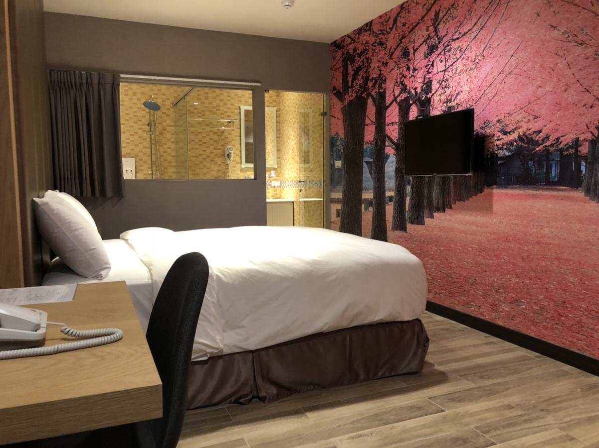 Honest & Warm Hotel Таоюань Экстерьер фото